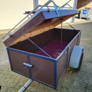 Koop en verkoop aanhangwagens op TrailerOutlet