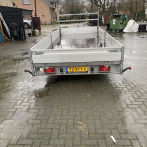 Koop en verkoop aanhangwagens op TrailerOutlet